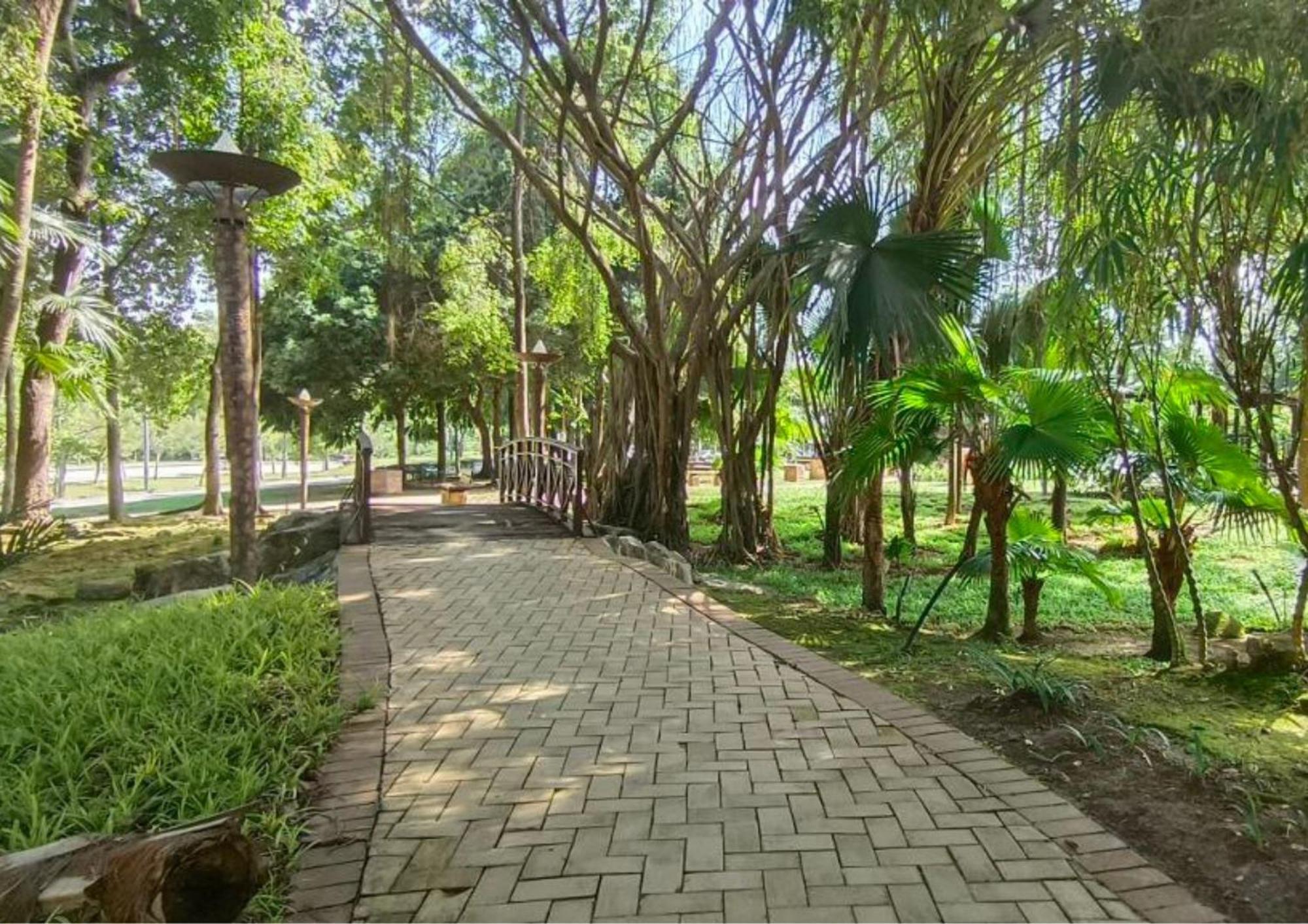 סיברג'איה Cozy Park View Stay Above Dpulze Mall #Dp1 מראה חיצוני תמונה